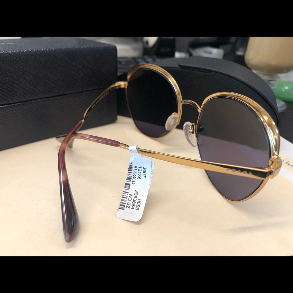 NIB PRADA CAT EYE SUNGLASSES - Picture 2 of 7